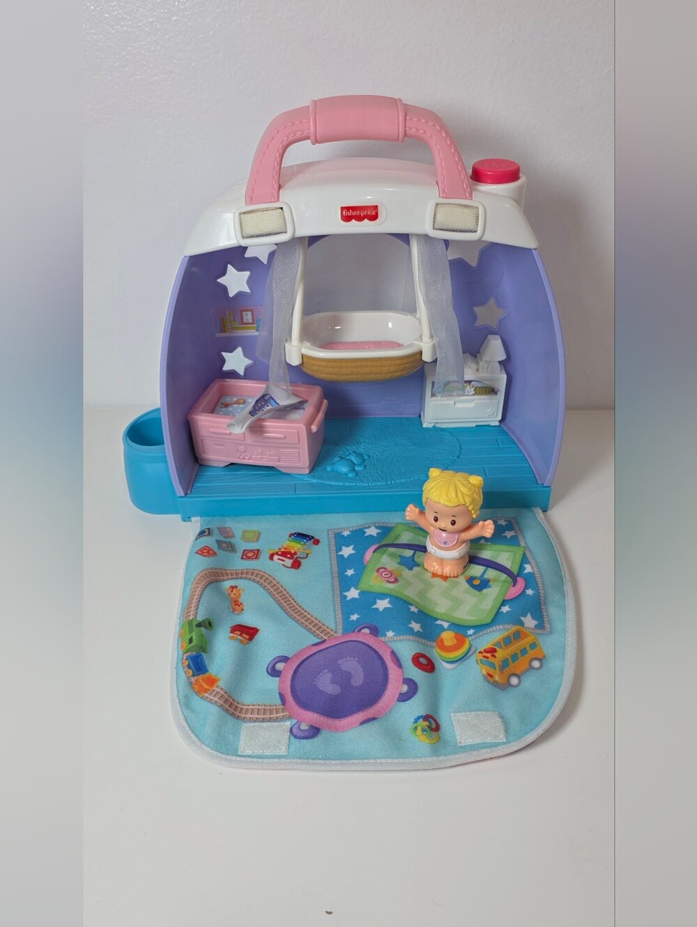 Fisher Price Little People Cuddle & Play Baby Nursery Carry Playset And 1 Baby